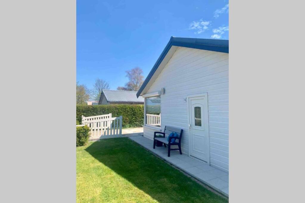 Bungalow Scheldezicht In Zeeland Dicht Bij Zee Scherpenisse Extérieur photo