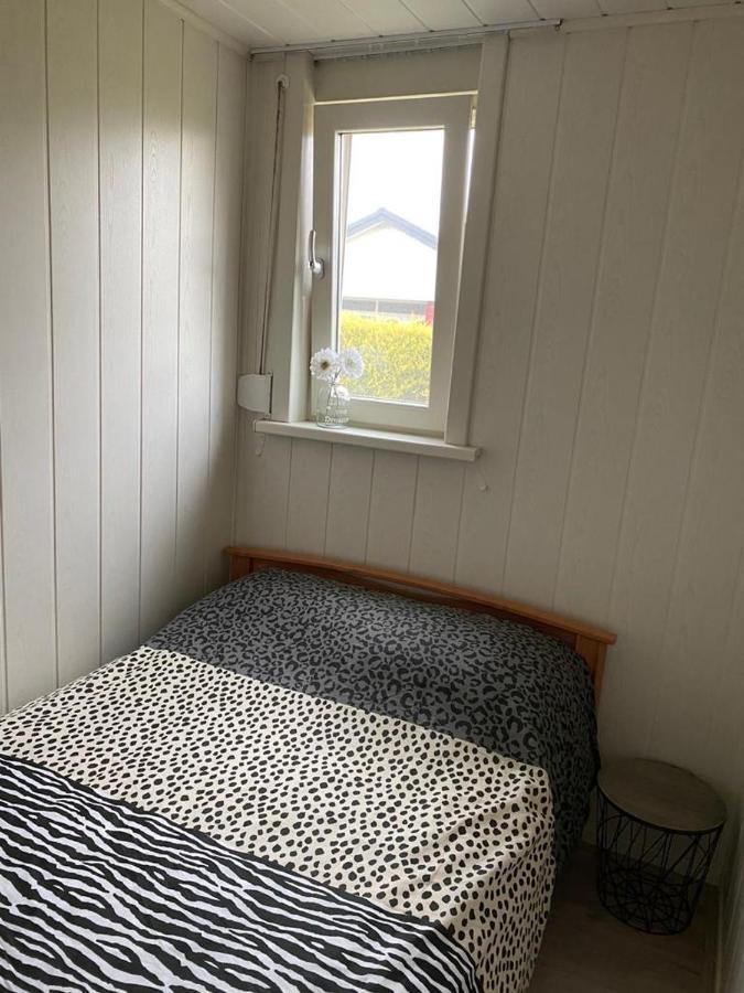 Bungalow Scheldezicht In Zeeland Dicht Bij Zee Scherpenisse Extérieur photo
