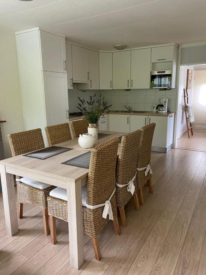 Bungalow Scheldezicht In Zeeland Dicht Bij Zee Scherpenisse Extérieur photo