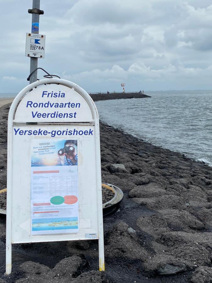 Bungalow Scheldezicht In Zeeland Dicht Bij Zee Scherpenisse Extérieur photo